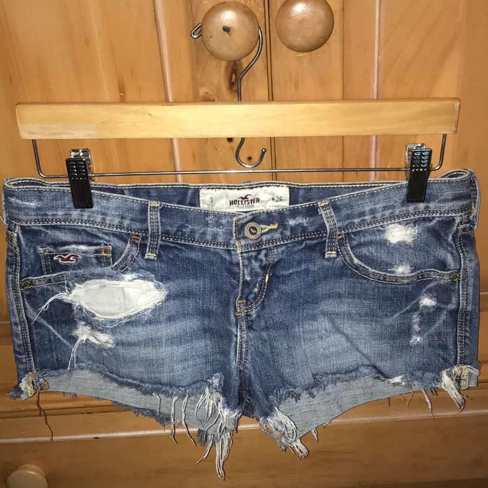 distressed hollister jean shorts